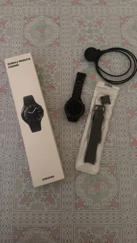 Samsung Galaxy watch 4 classic