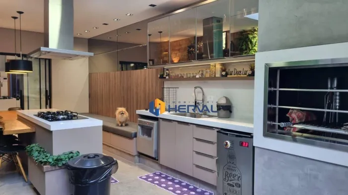 Casa com 3 dormitórios à venda, 140 m² por R$ 1.115.000,00 - Bom Jardim - Maringá/PR