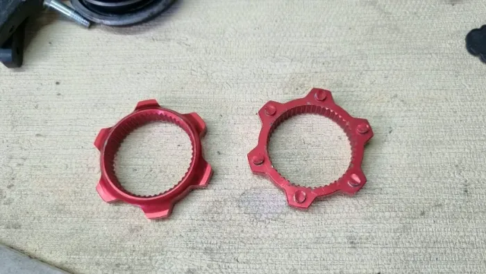 PAR de Adaptador centerlock para 6 furos