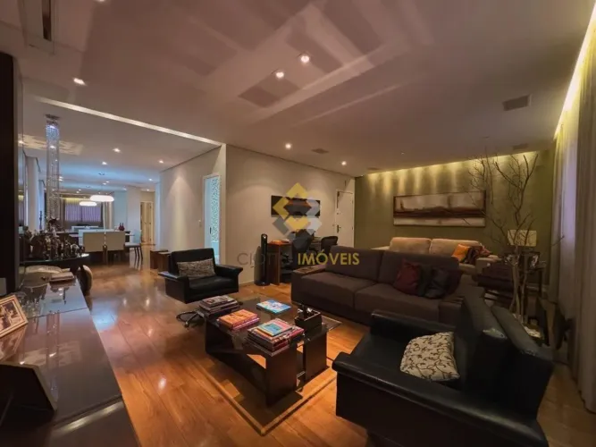 Apartamento com 4 Quartos e 3 Suítes - Liberdade