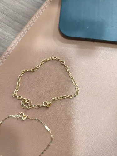 Vendo duas pulseiras de ouro 18k 750 com 18cm cada