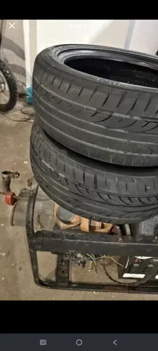 Pneus 215/50/17