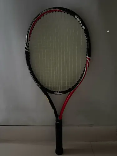 Raquete Wilson six on lite