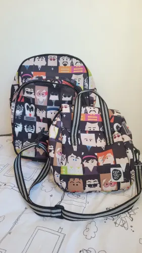 Mochila escolar e lancheira