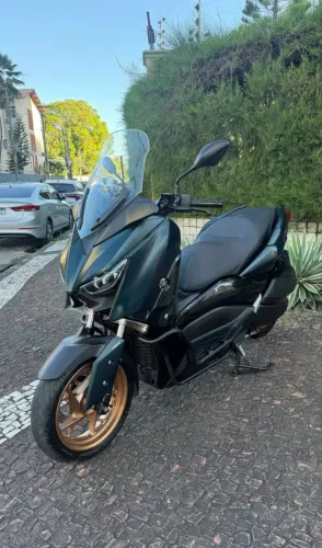 YAMAHA XMAX 2023