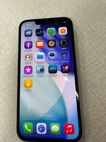 iPhone 12mine semi novo poucas marcas de uso..