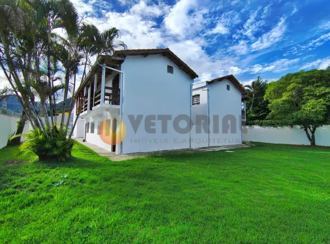 Sobrado para venda com 70 metros quadrados com 2 quartos em Martim de Sá - Caraguatatuba -