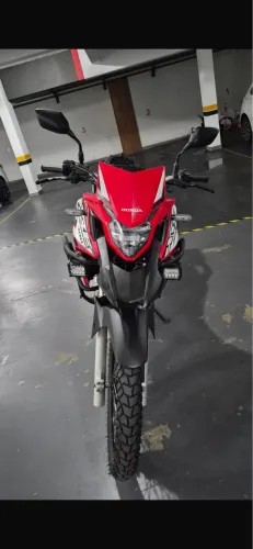 Moto sem detalhes nova