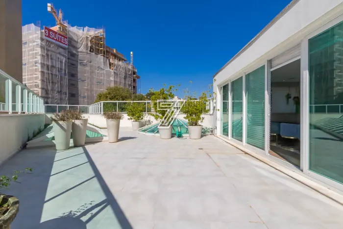 APARTAMENTO GARDEN MOBILIADO 4 QUARTOS COM 3 VAGAS - ALTO DA GLORIA