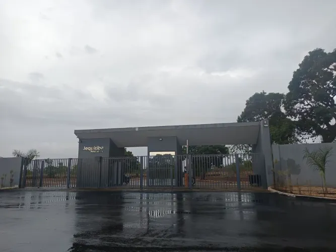 Lote 5000 m² condomínio fechado Jequitibá-MG 