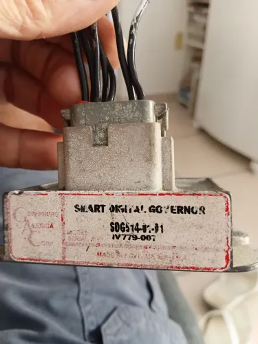 Regulador de velocidade para grupos geradores smart gen governor