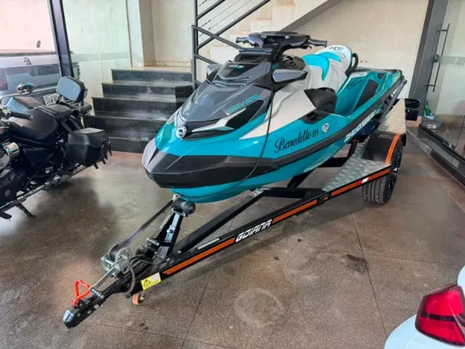 Sea-Doo GTX Limited 325 2025 23hrs