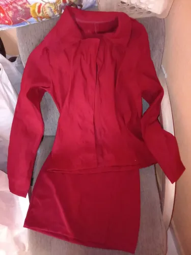 Vendo ou troco roupas novas, com etiqueta. Desfiz minha loja online. 