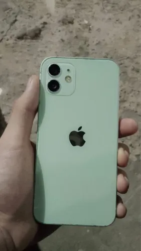 Vendo ou troco iPhone 12 verde 64gb