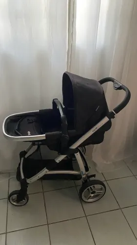 Carrinho de bebê