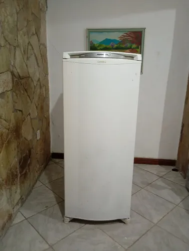 Geladeira Consul Frost Free estado de nova entrega grátis 