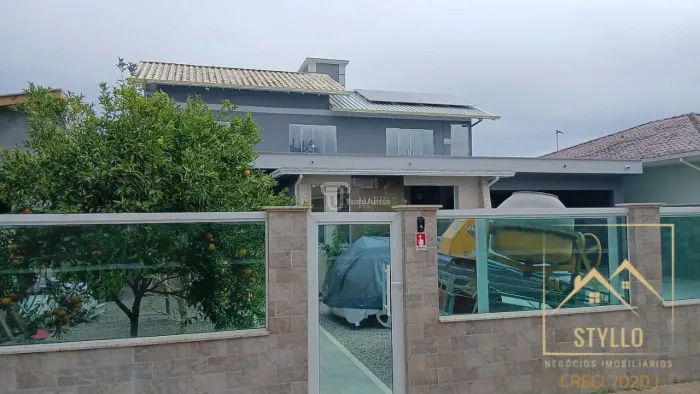 Casa com 4 dormitórios a venda, 230 m² por R$ 1.500.000,00 Ariríu Palhoça