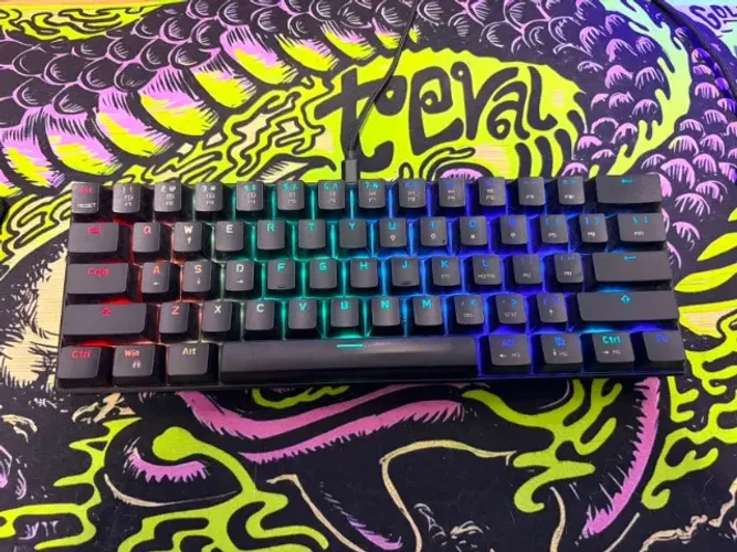 Teclado Mecânico 60% MotoSpeed CK61 Perfeito estado