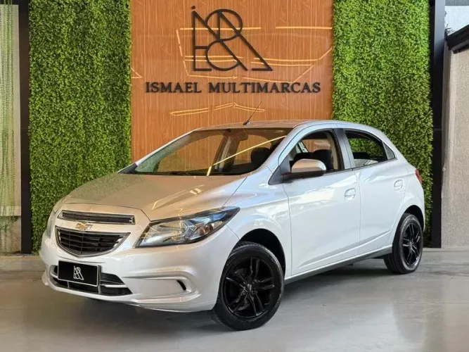 Chevrolet Onix Hatch LT 1.4 8V Flex Mec. 4P 2014