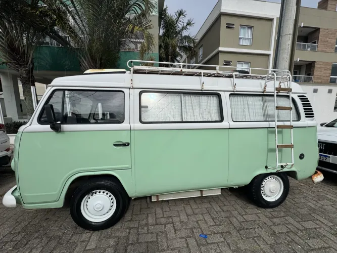 Volkswagen Kombi Standard 1.4 MI Total Flex 8V 2014