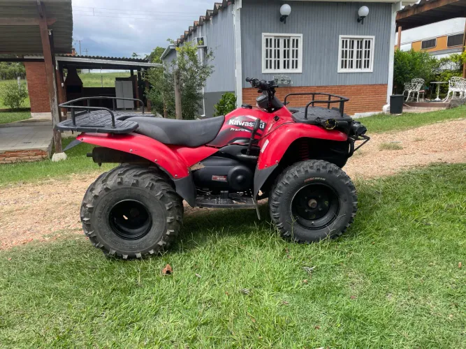 Quadriciclo automático 4x4 Kawasaki 2008