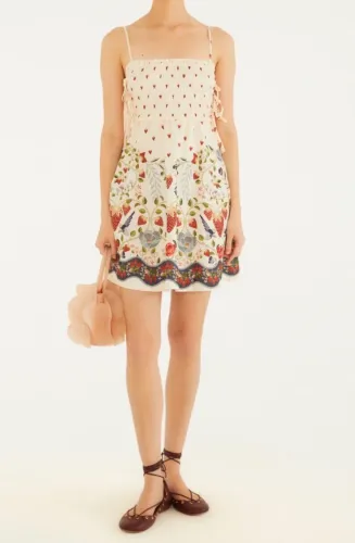 Vestido Sonho de Morango Farm Novo