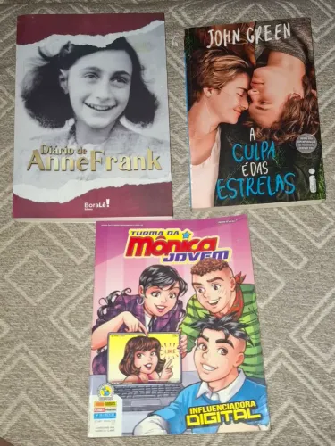 Livros e gibi turma da mônica jovem