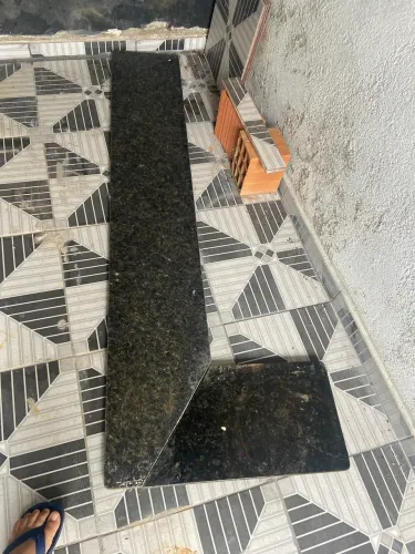 Pedra em L