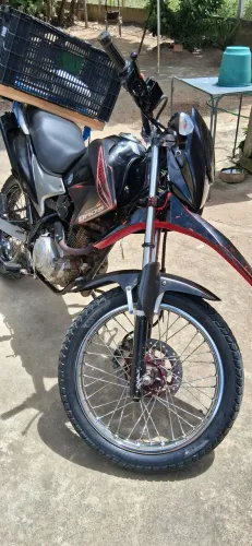 Bros 150 pra interior, só pegar e andar.
