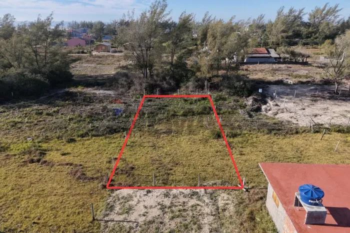 Terreno para investimento à Venda | Praia Lagoinhas Norte - Balneário Arroio do Silva SC
