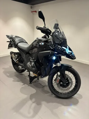 R 1300 GS PLUS Triple Black