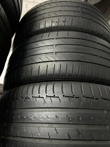 Pneus 235/50/19 continental por 200$ cada originais meia vida