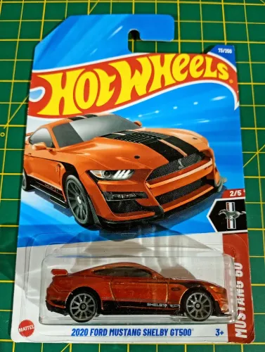 Hot Wheels - Ford Mustang Shelby GT500 2020 (laranja)