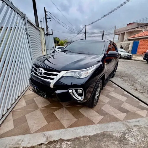 Toyota Hilux SW4 SR 4X2 2.7/ 2.7 Flex 16V Aut. 2019