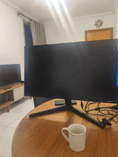 Monitor Samsung 24" LF24T35 - Full HD, Painel IPS, 75Hz (Excelente Estado)<br>