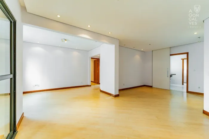 Apartamento No Richmond, 03 Quartos, 01 Vaga, Juvevê, Curitiba.