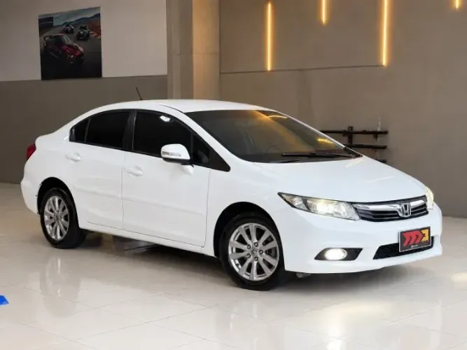 Honda Civic Sedan LXR 2.0 Flexone 16V Aut. 4P 2014