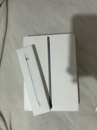 iPad 9 256 + Caneta Apple Pencil 1a