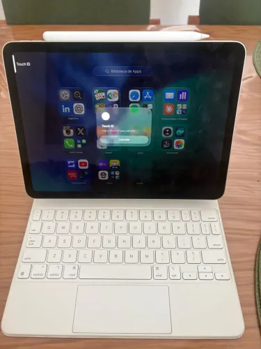 iPad Air 11 M2