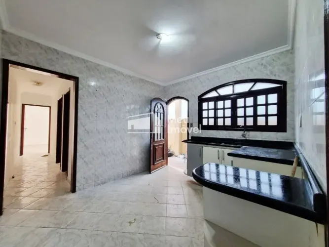 LUC Aluga Casa Térrea 127m²- 3 Quartos sendo 1 Suíte Bairro Vista Verde Zona Leste S.J.