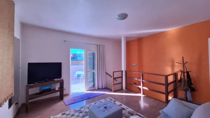 Casa à venda no Fragata, Pelotas - 185 m², 2 quartos (opção para 3), lareira, churrasqueir