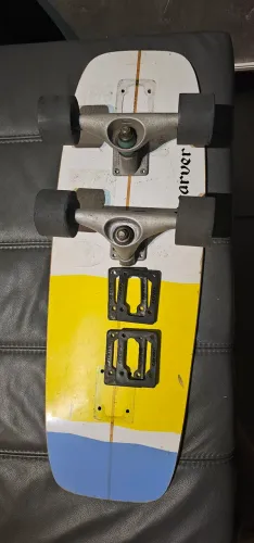 TRUCK CARVER CX SIMULADOR DE SURF