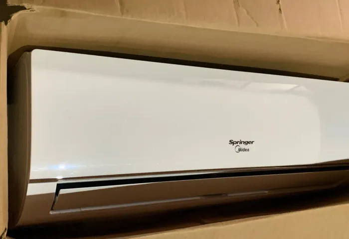 Ar-Condicionado Midea 12.000 BTUs | Não Inverter | Frio