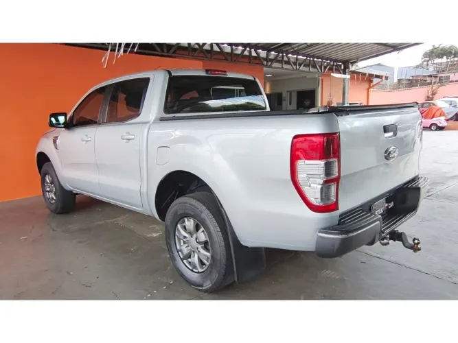 Ford Ranger XLS 2.5 16V 4X2 CD Flex 2013