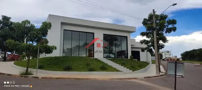 Casa com 3 suítes à venda por R$ 1.500.000
