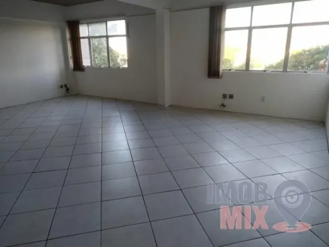 ALUGA-SE SALA COMERCIAL DE 67 M² NO BAIRRO SARANDI