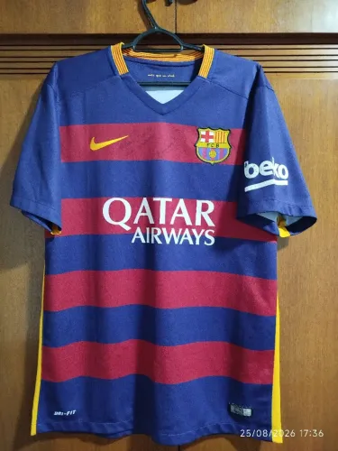 Camisa do Barcelona autografada pelo Neymar