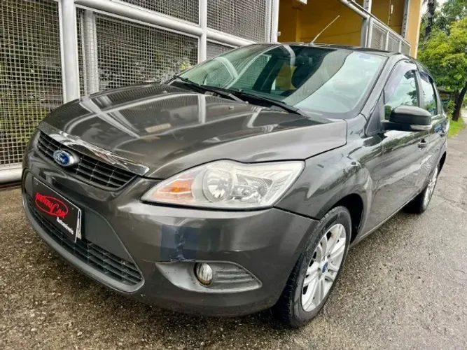Ford Focus Sedan 2.0 16v/2.0 16V Flex 4P 2013