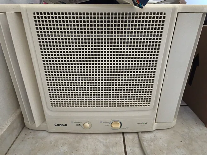 Ar condicionado de janela 7500 BTUS