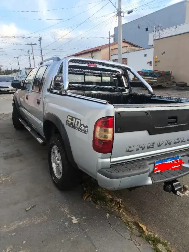 Chevrolet S10 P-up Tornado 2.8 TDI 4x2/4x4 CD Dies 2011